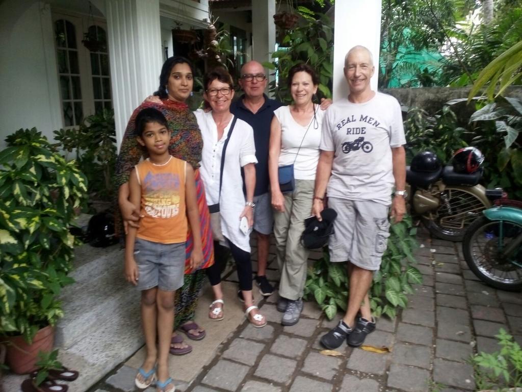 Nathans Holiday Home Kochi Luaran gambar